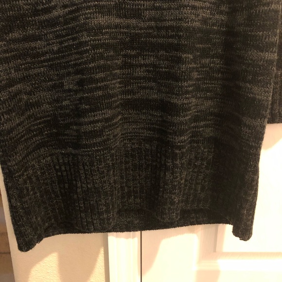 Women’s sweater - Picture 3 of 4